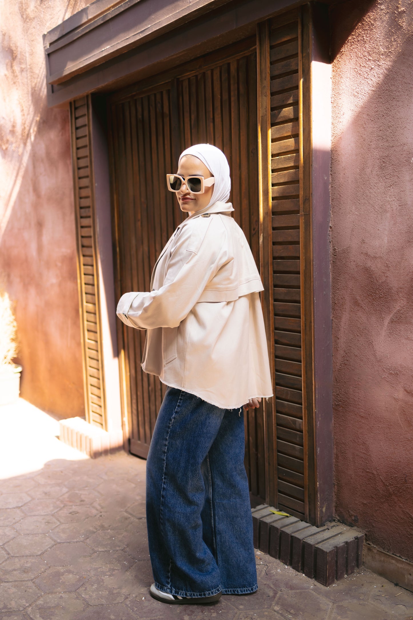 Cropped trench jacket - beige